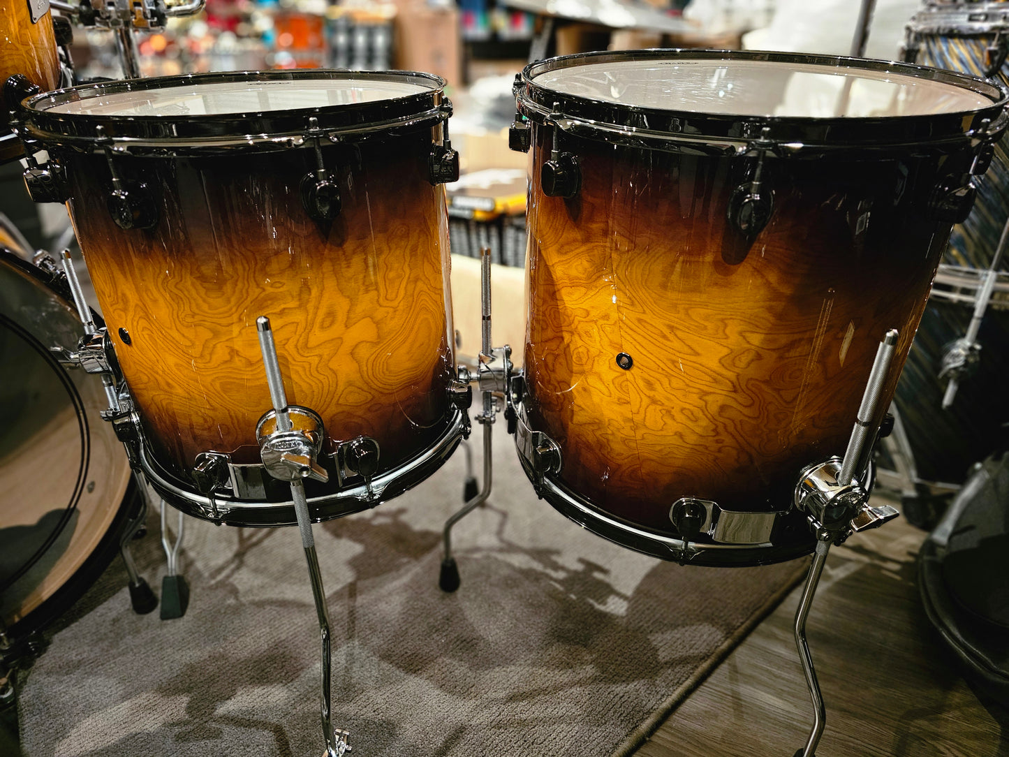 Mapex Orion series Butter burst 6-pieces drums set