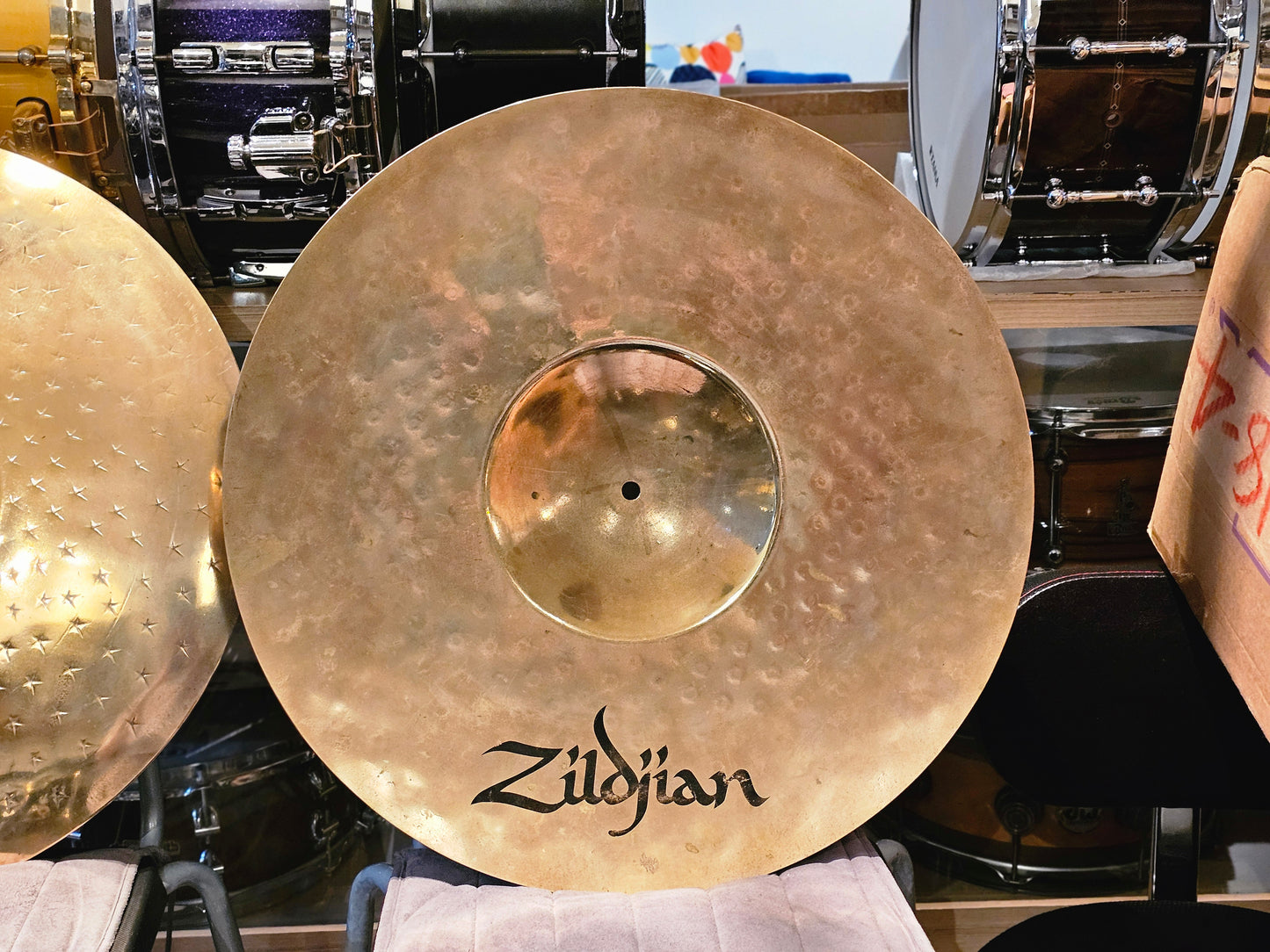 Zildjian Z custom mega bell ride 21" (ลายดาว)