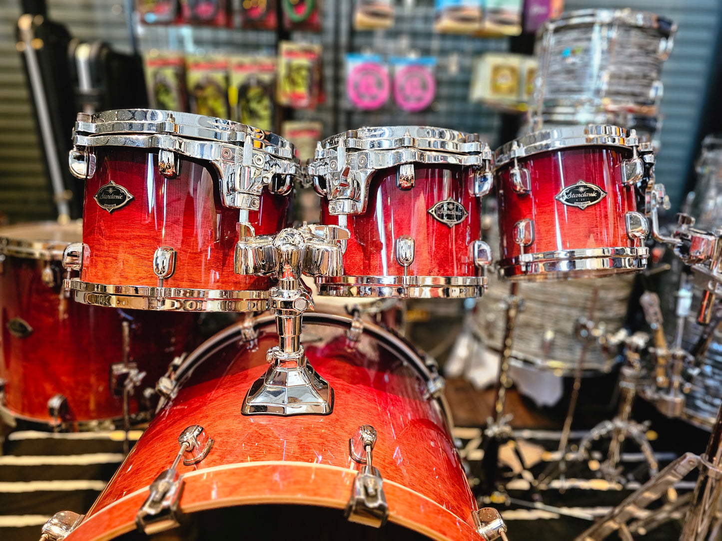 Tama Starclassic B/B Dark cherry fade 5 pcs. drums set