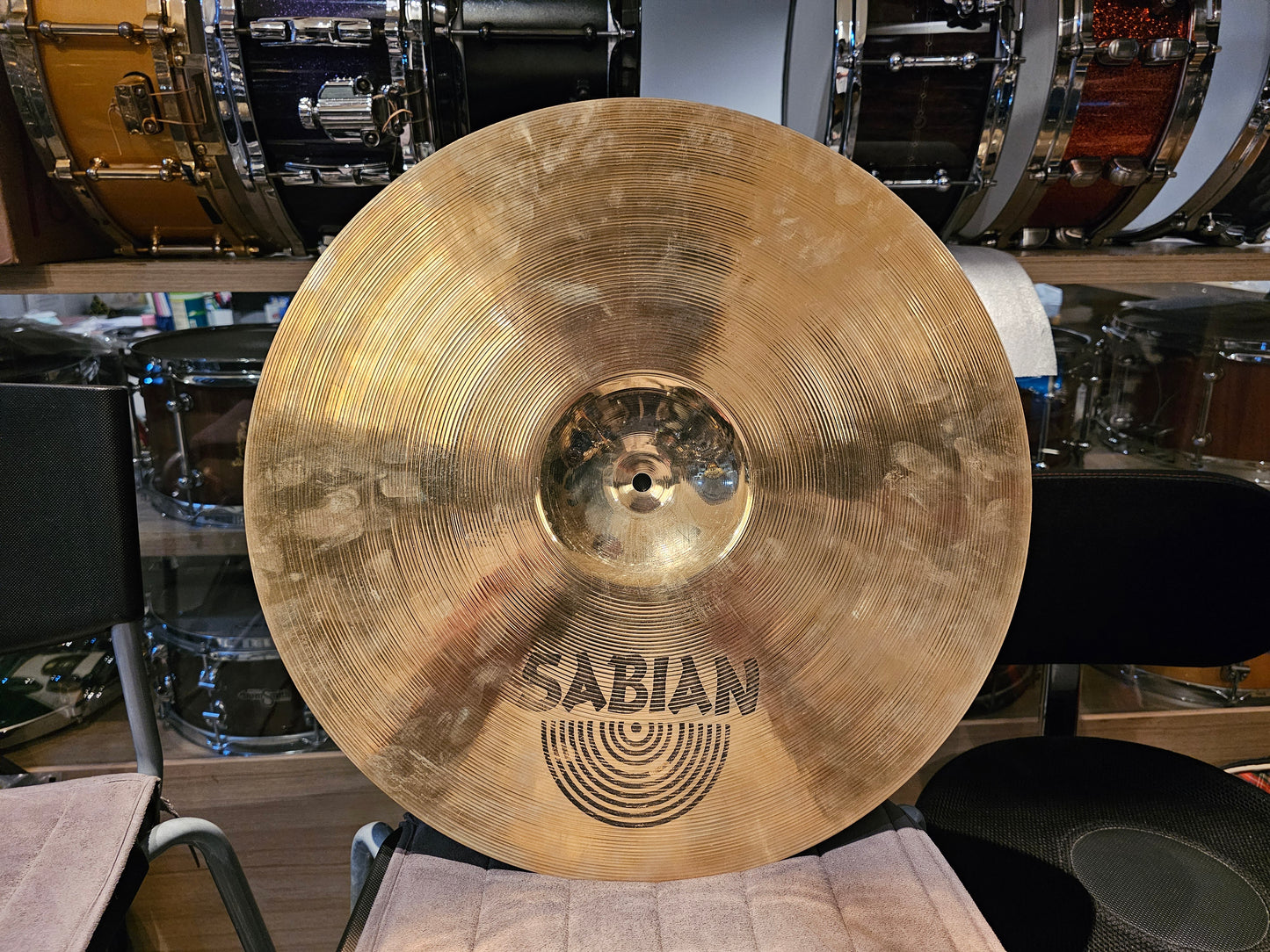 Sabian AAX dark crash 19"