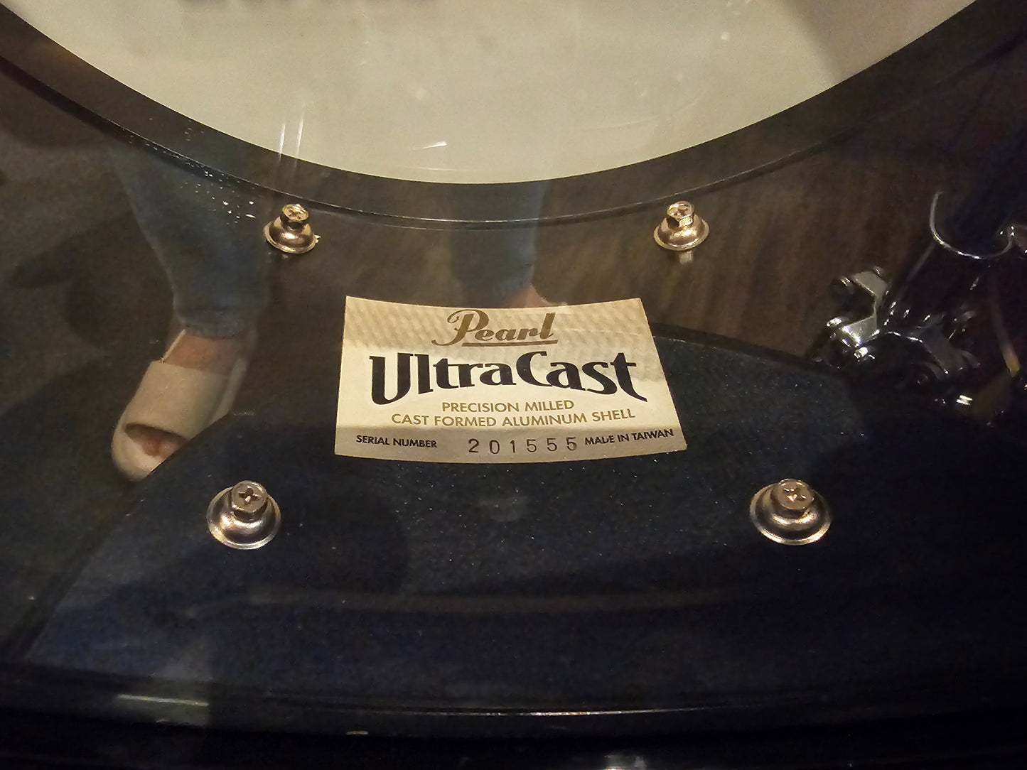 Pearl Ultracast 14x6.5 snare drum