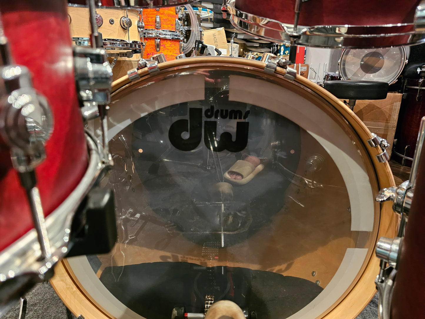 Dw Performance series made in US Tobacco satin 7 pcs. drums set