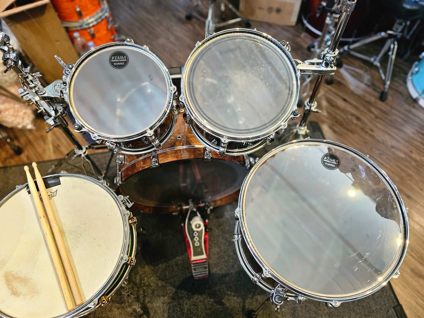 Tama Starclassic Walnut/Birch 4 pcs. drums set