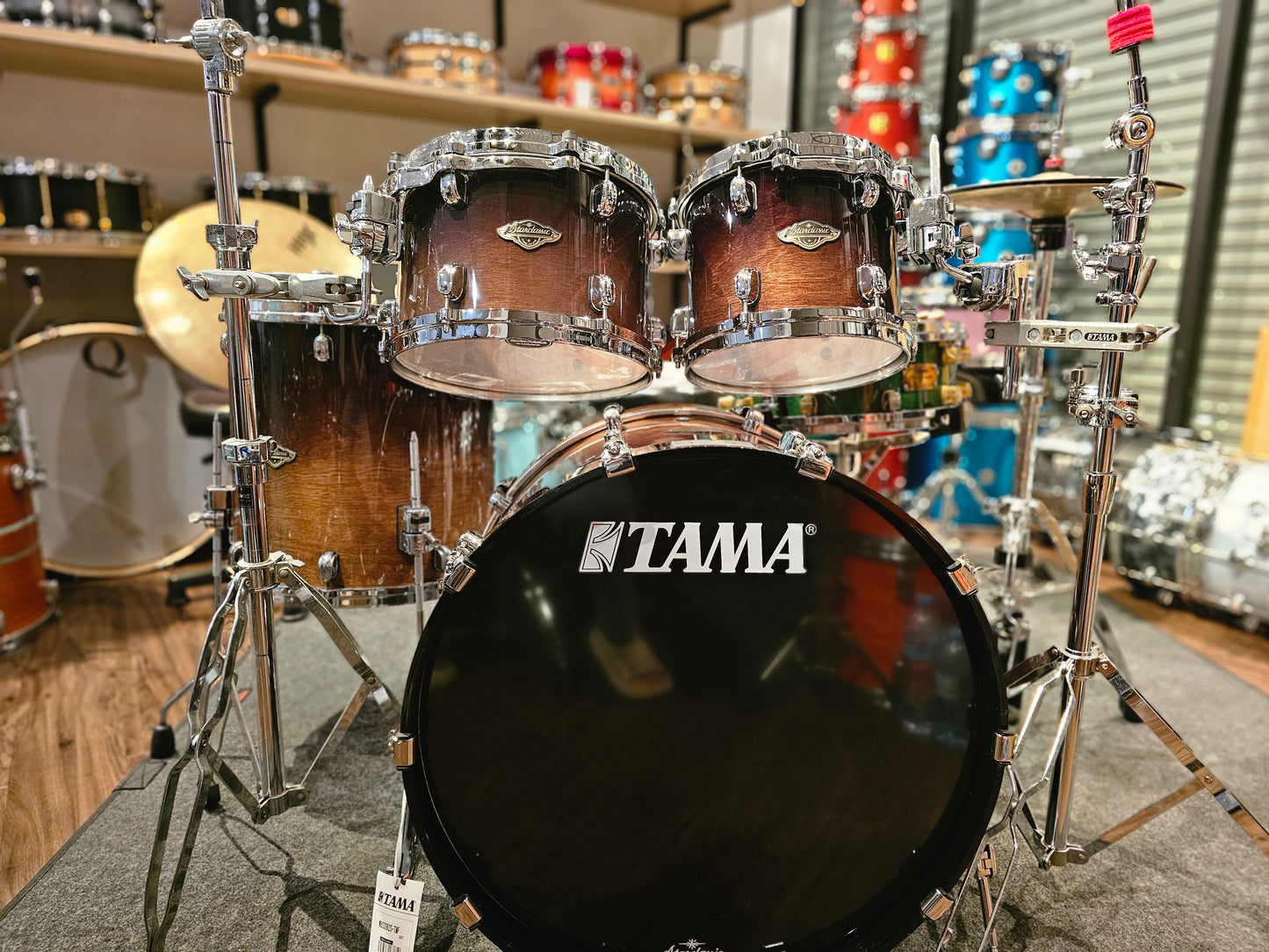 Tama Starclassic Walnut/Birch 4 pcs. drums set