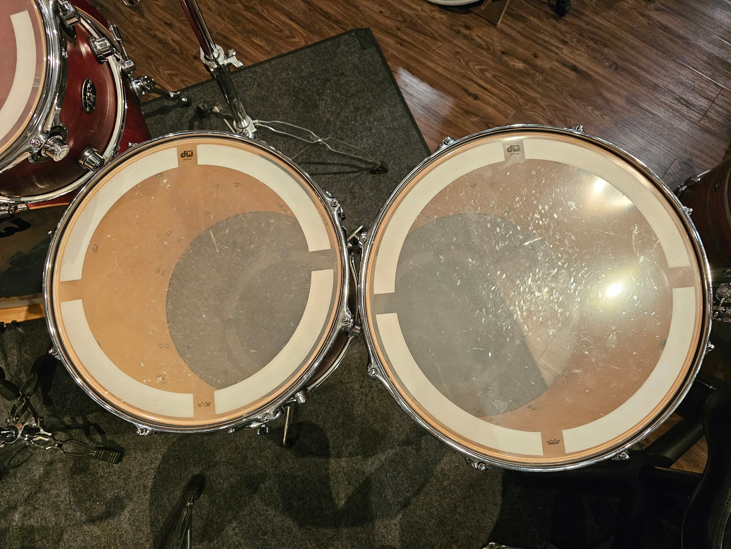 Dw Performance series made in US Tobacco satin 7 pcs. drums set
