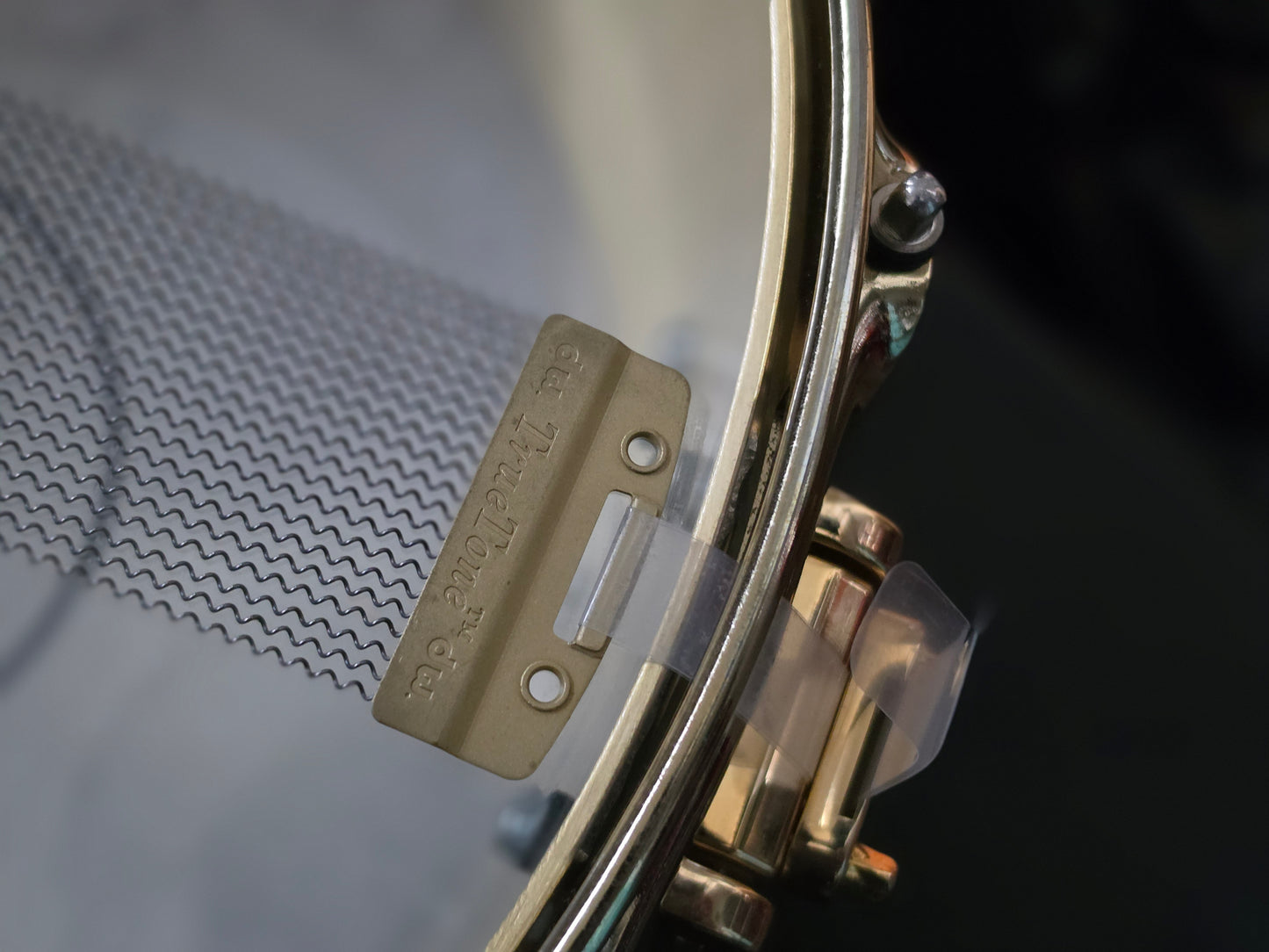 DW Collectors bell brass 3.0mm w/gold hardware 14x6.5 snare drum