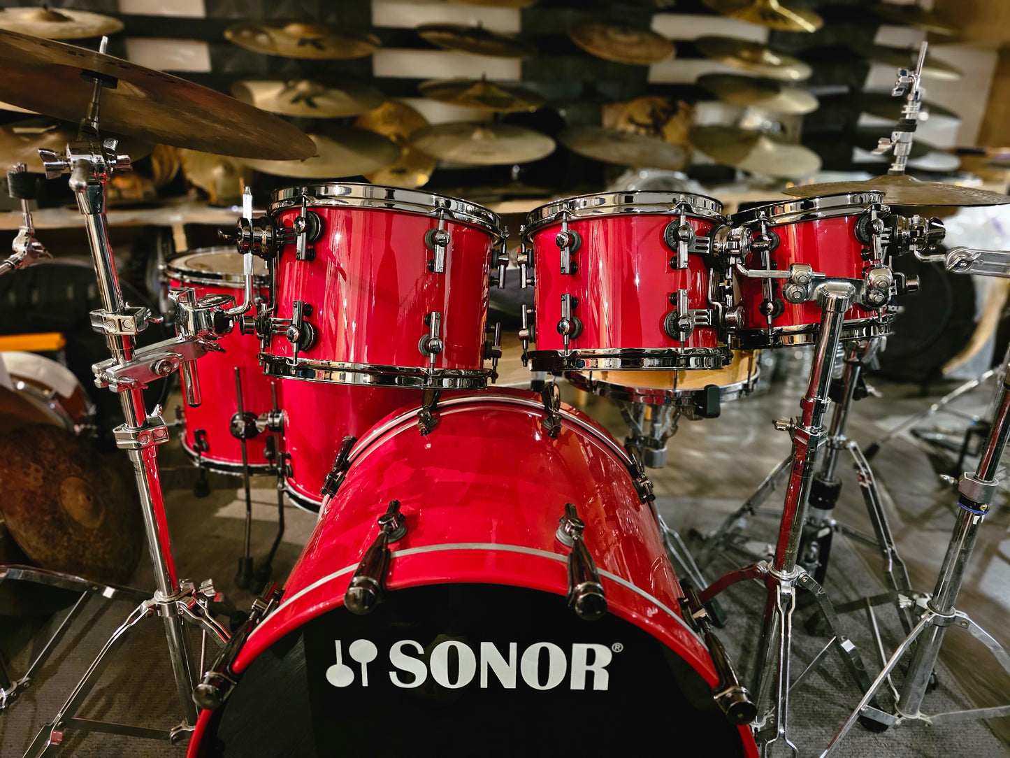 Sonor SQ2 heavy Birch Traffic red hi-gloss 6 pieces drums set