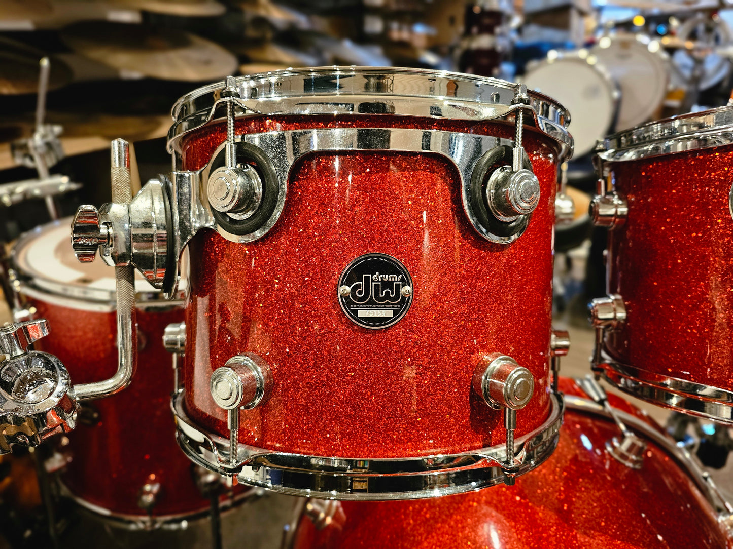 DW Performance series Tangerine glass 5 pcs. drums set
