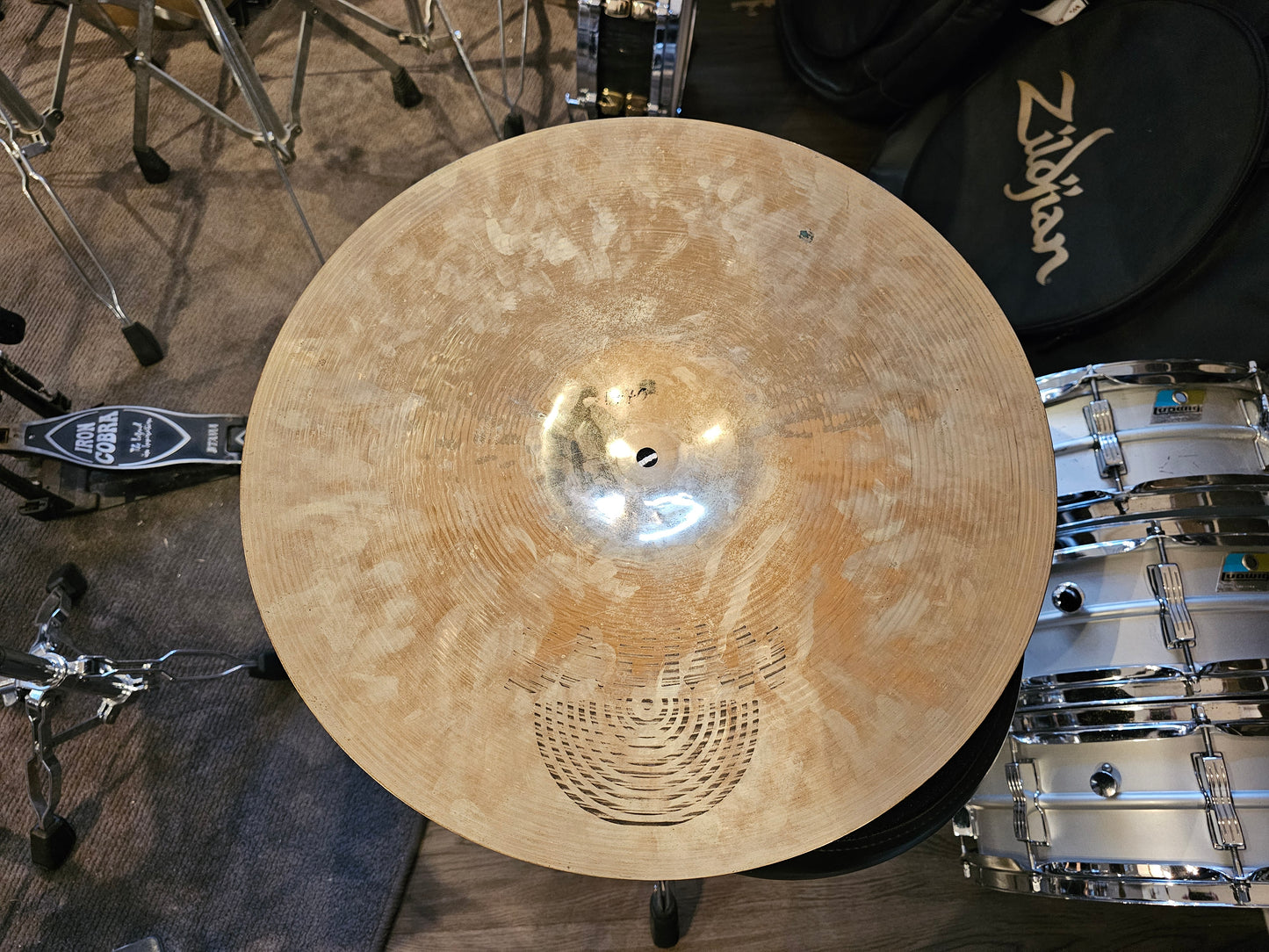 Sabian HH Hand Hammered medium thin crash 18"