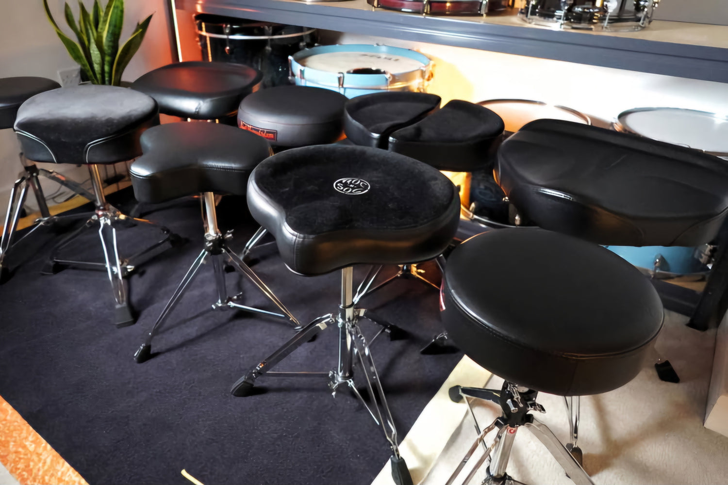 Drum throne