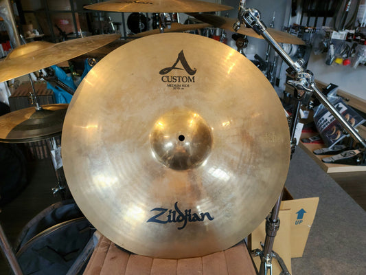 Zildjian A custom medium ride 20"