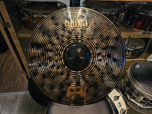 Meinl Classics custom dark dark ride 22"