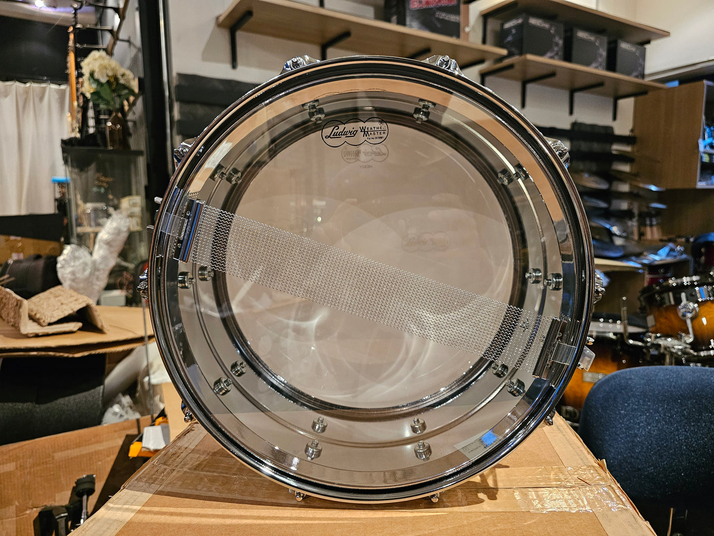 Ludwig LM402B Supraphonic 14x6.5 snare drum
