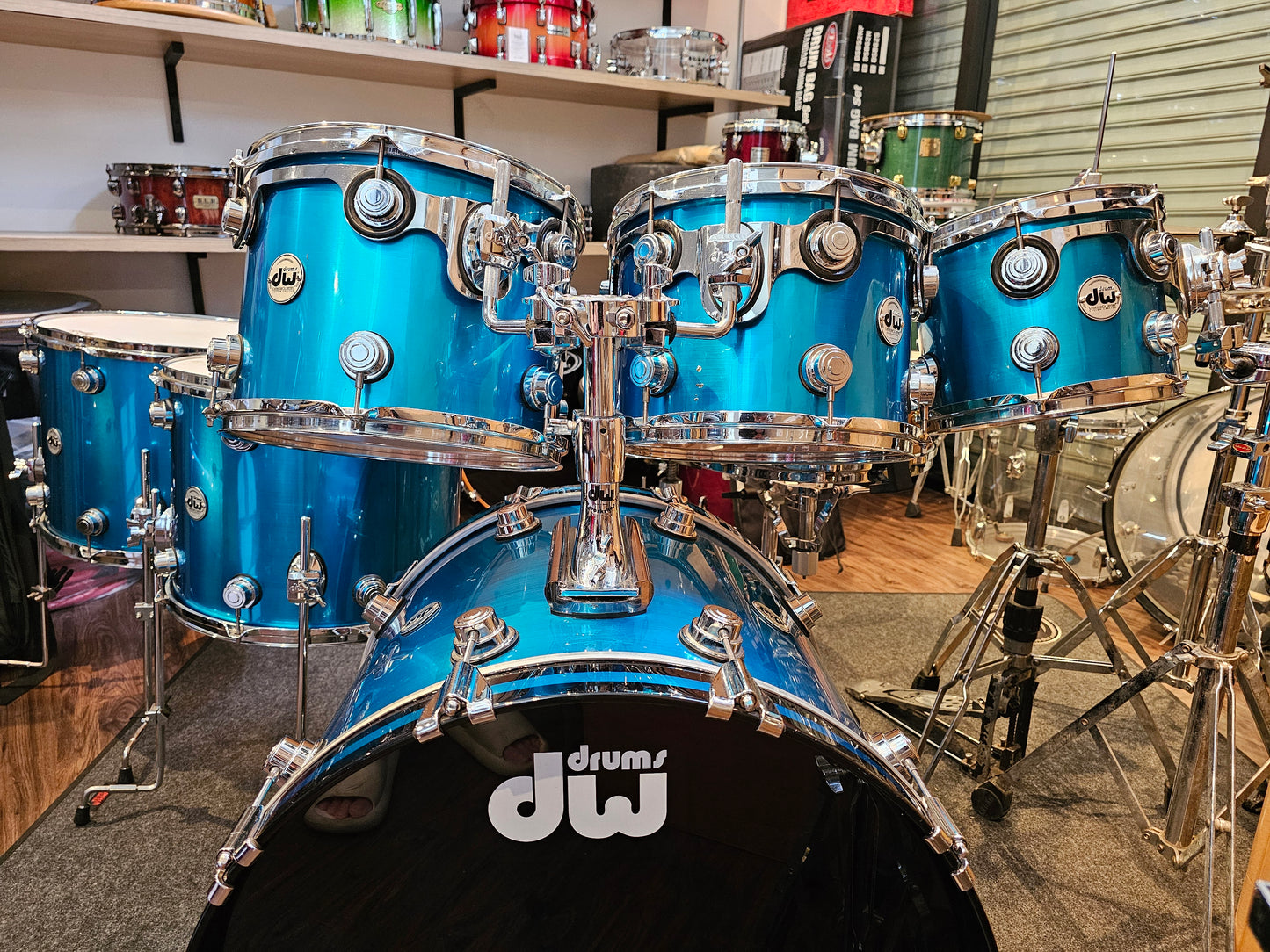 Dw Collectors custom Graphics Maple 6 pcs. drums set