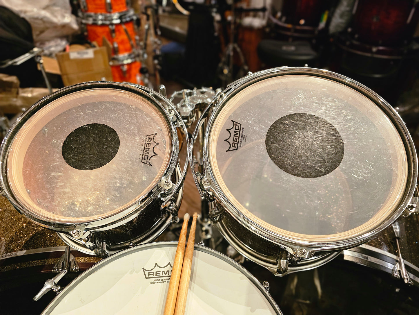 Special deal! Q Drum Co. custom Mahogany 7 pieces - 2 drums kit