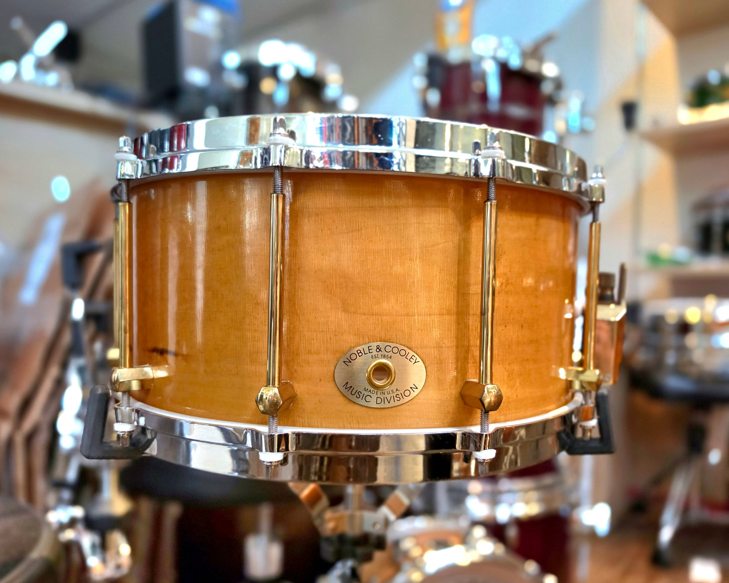 Noble & Cooley NC SS Clsssic Maple shell 14x7 snare drum