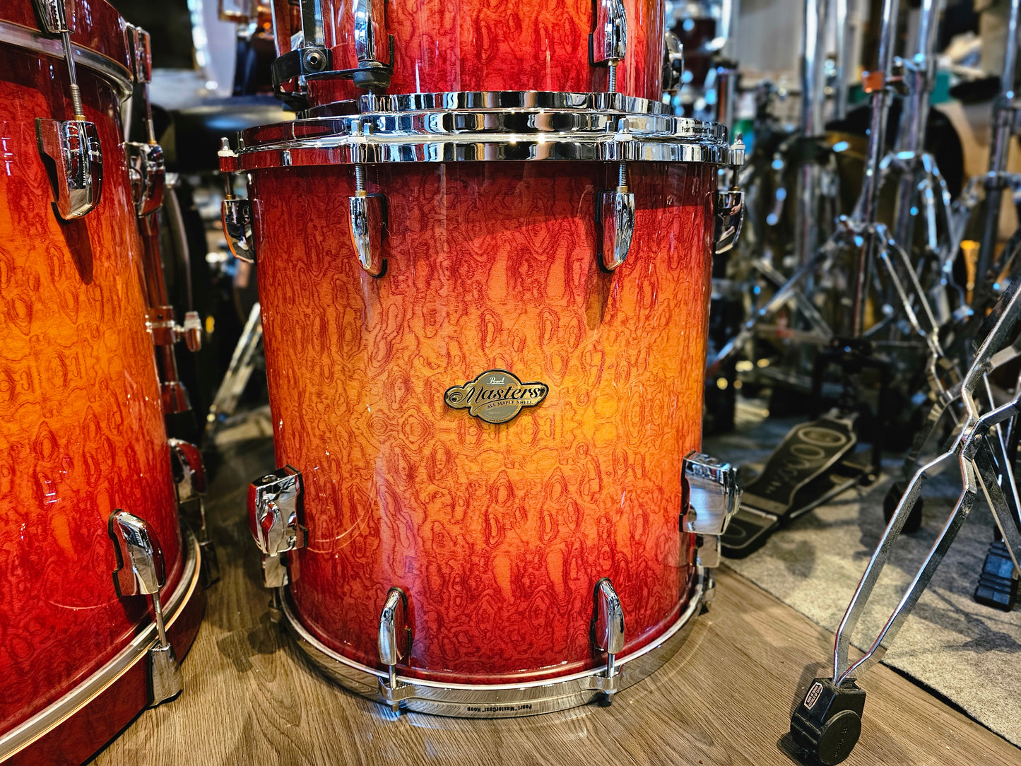 Pearl Masters MCX Quilted Bubinga sunburst 4 pieces drums kit