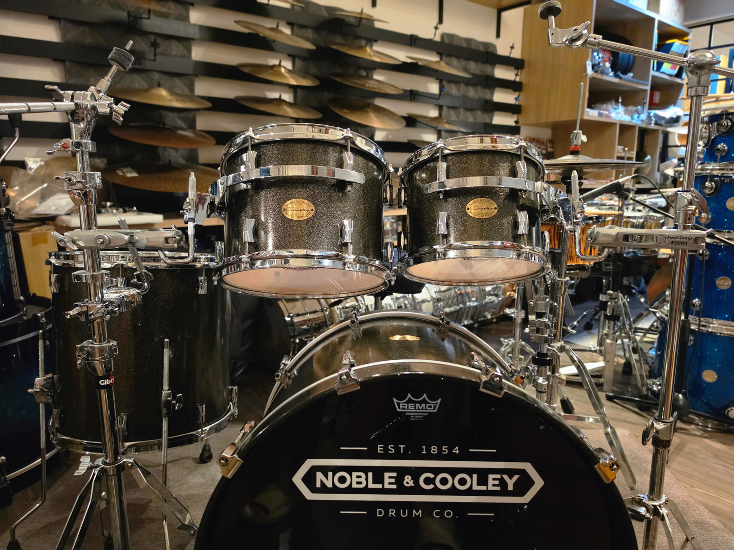 Noble & Cooley NC CD Maple 4 pcs. drums kit
