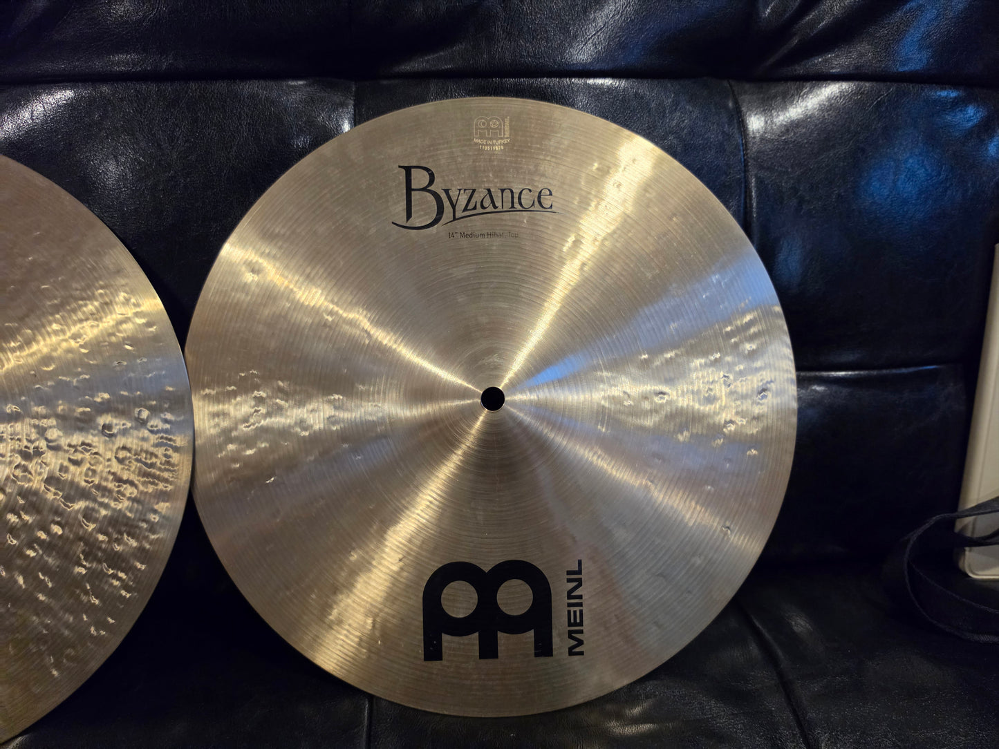 Meinl Byzance traditional medium hihats 14"