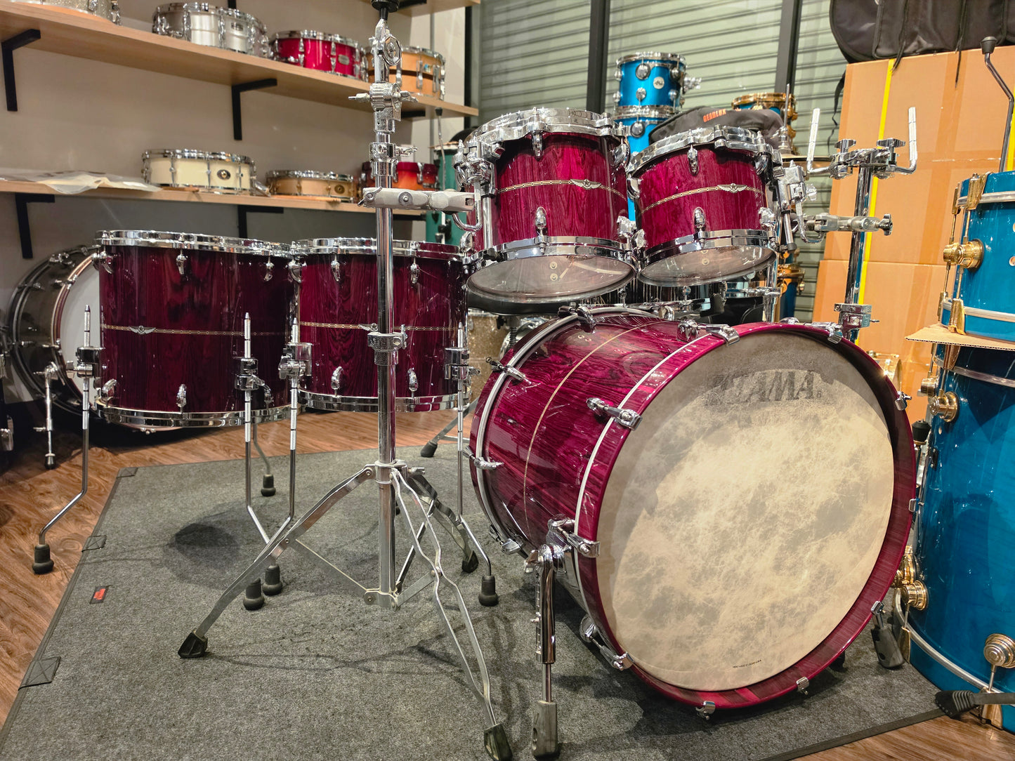 Tama Star Bubinga Dark red Cordia 5 pcs. drums set