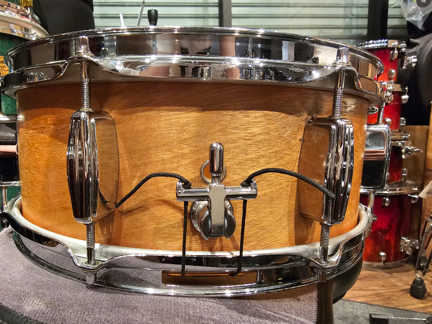 C&C custom Player date I Mahogany 14x5 snare drum