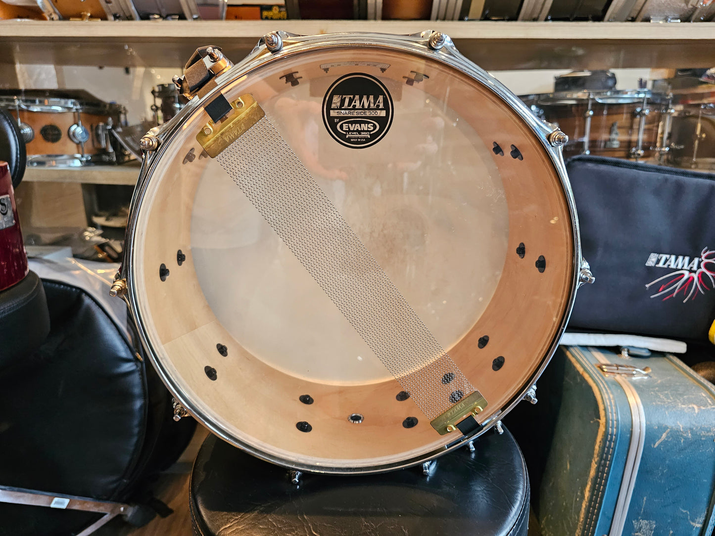 Tama SLP classic Maple 14x5.5 snare drum