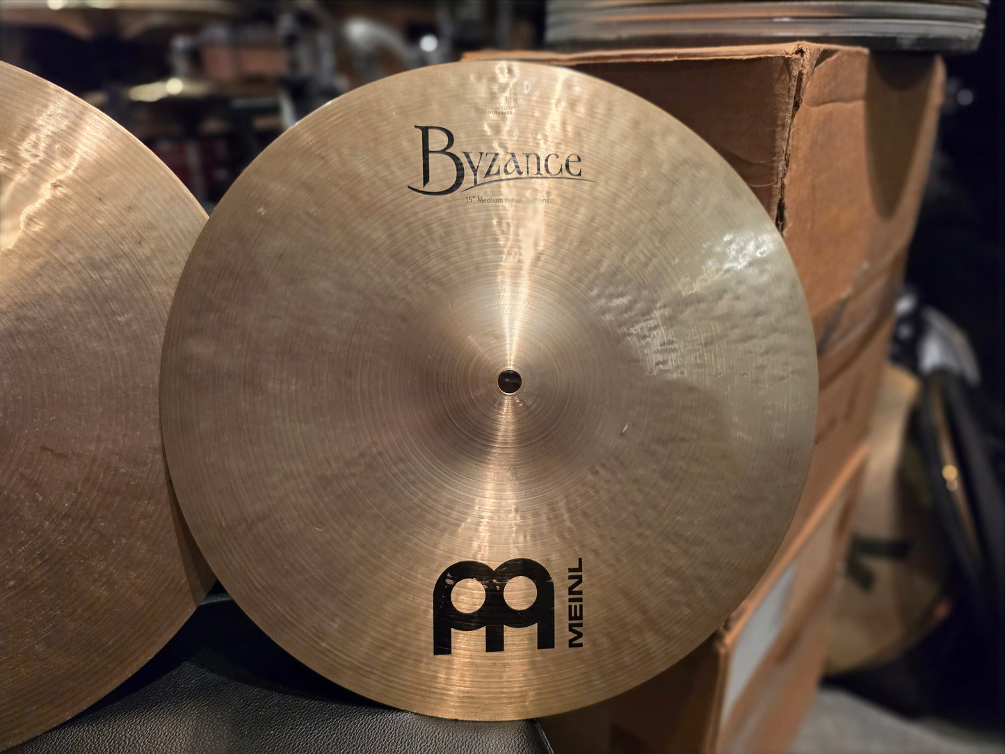 Meinl Byzance traditional medium hihats 15"