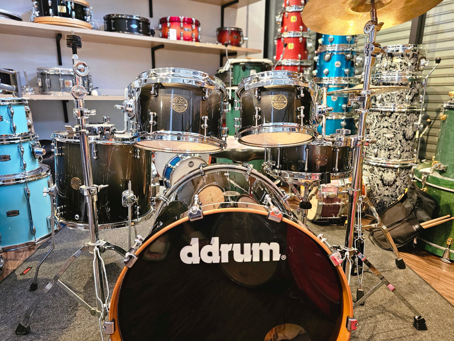 Ddrum Dios all Maple shell 5 pcs. drums set