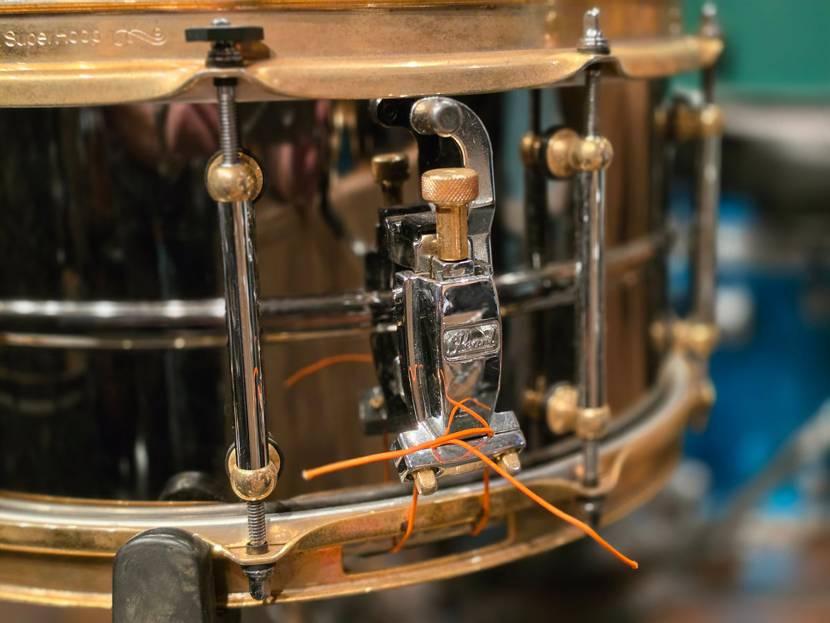 Pearl Sensitone Limited edition black nickel over brass 14x6.5 snare drum