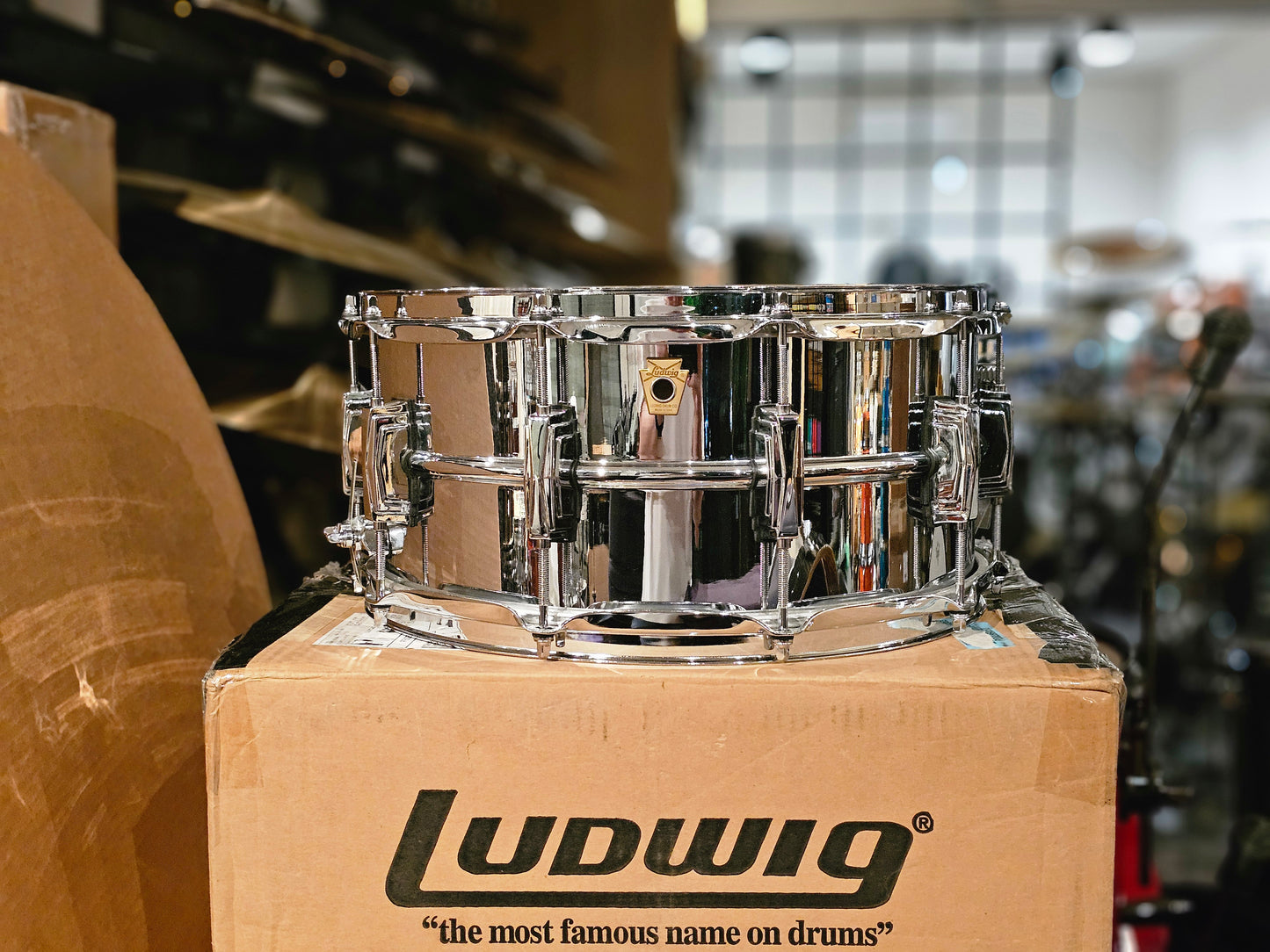 Ludwig LM402B Supraphonic 14x6.5 snare drum