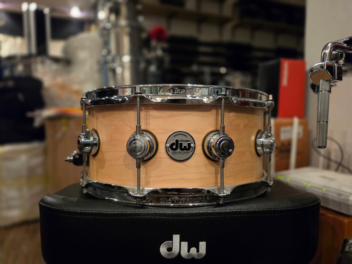 DW Collectors Maple 10+6 ply Natural satin 14x6 snare drum