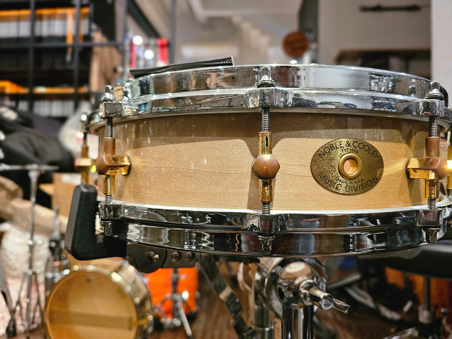 Noble & Cooley NC SS Classic Maple shell 14x3 7/8 snare drum