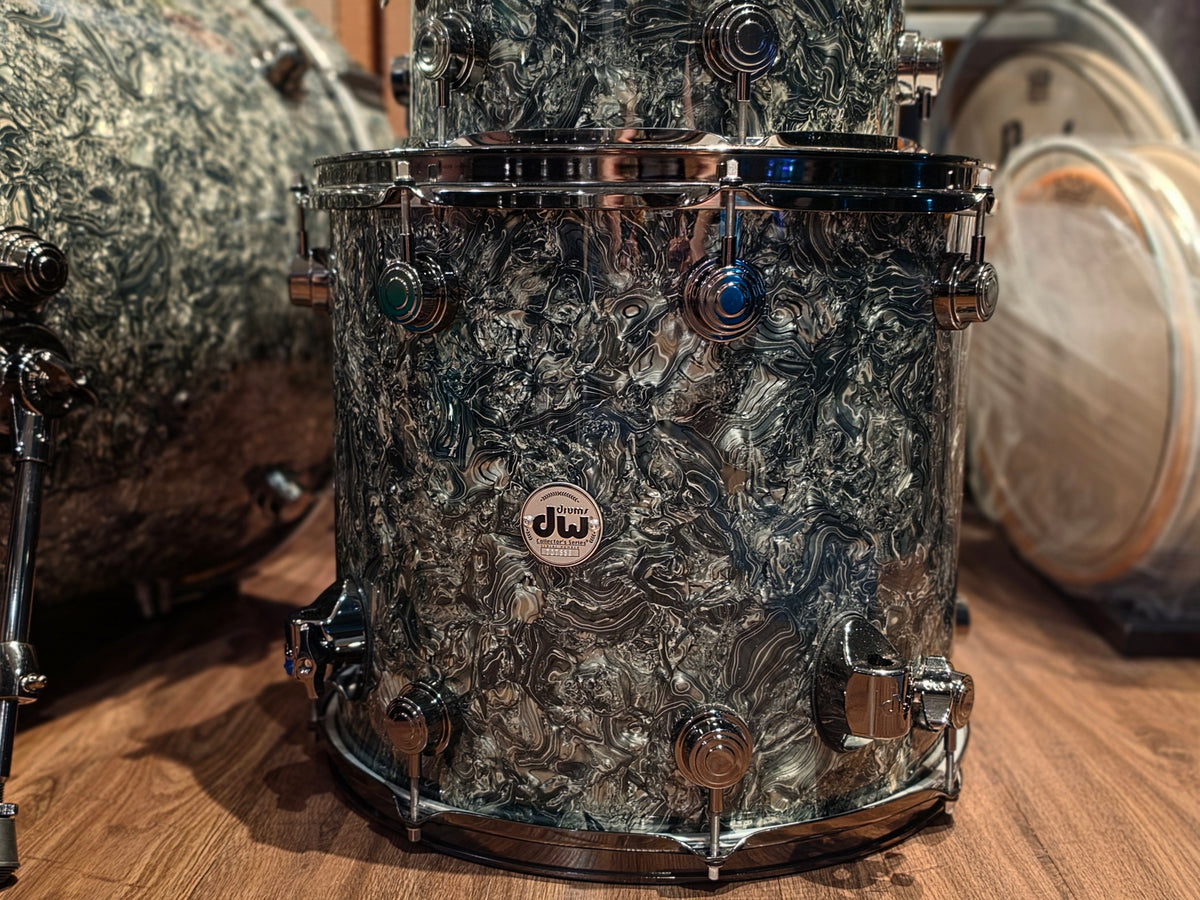 DW Collectors SSC pure Maple Silver abalone 4 pcs. drums kit