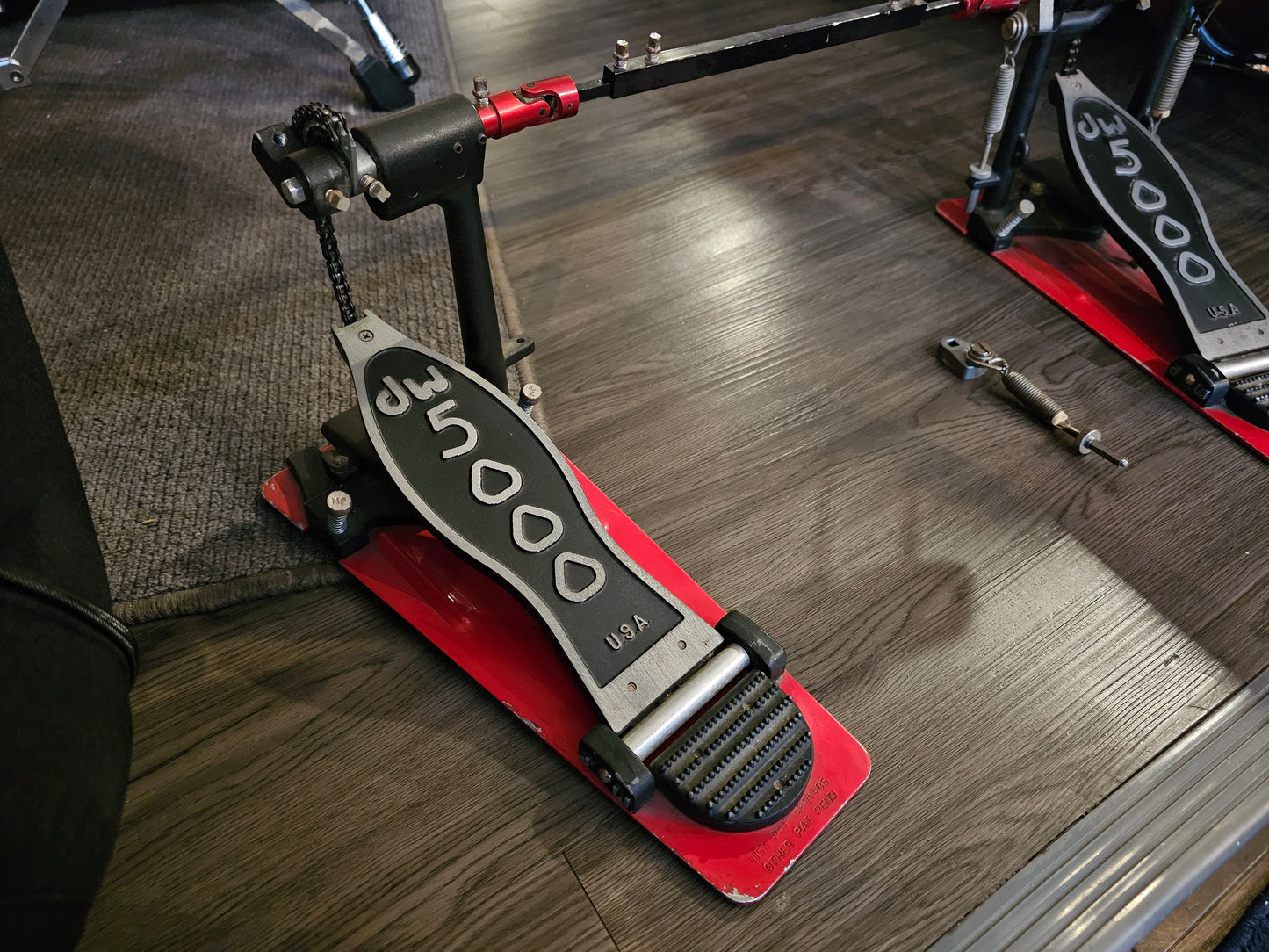 Dw 5002 US single chain double pedal