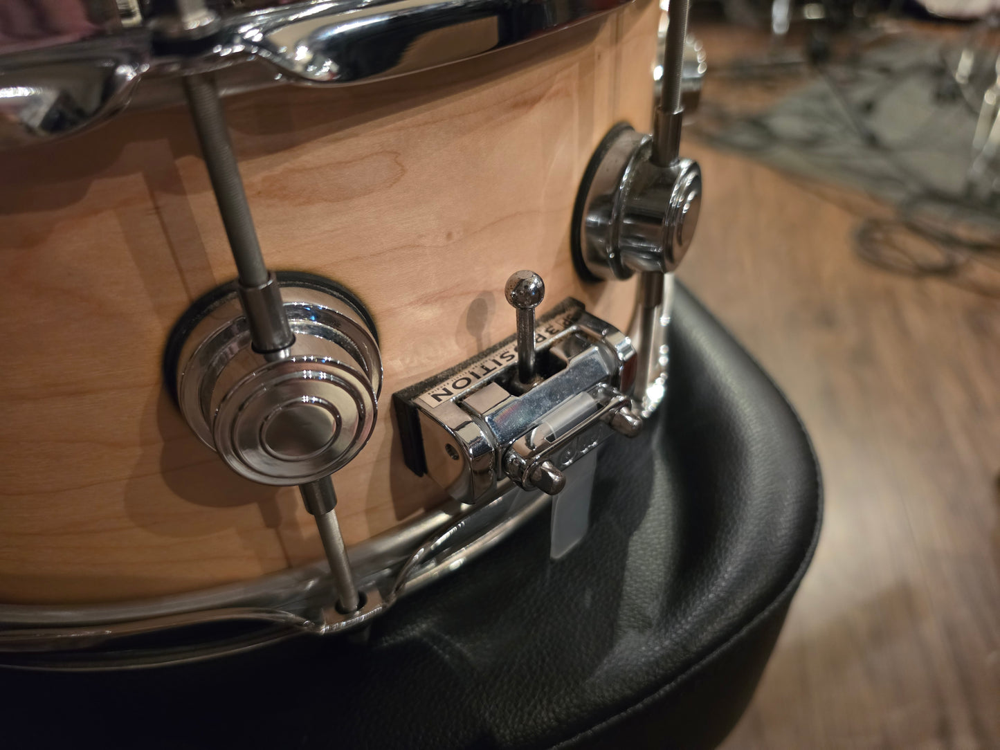 DW Collectors Maple 10+6 ply Natural satin 14x6 snare drum