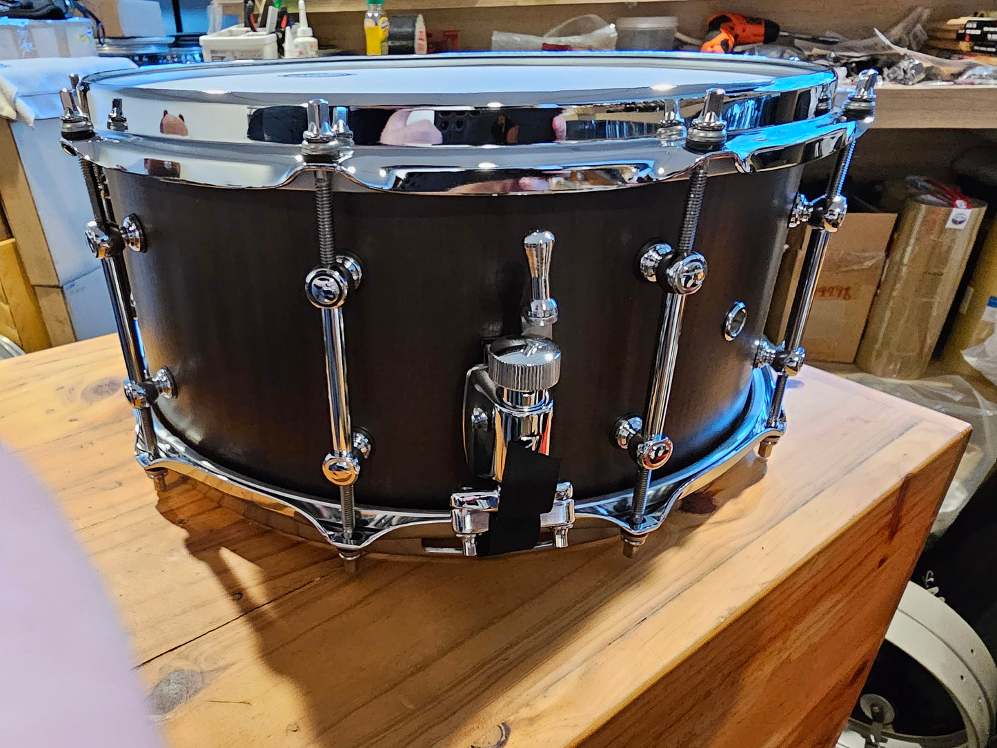 Tama SLP G-Walnut 14x6.5 snare drum