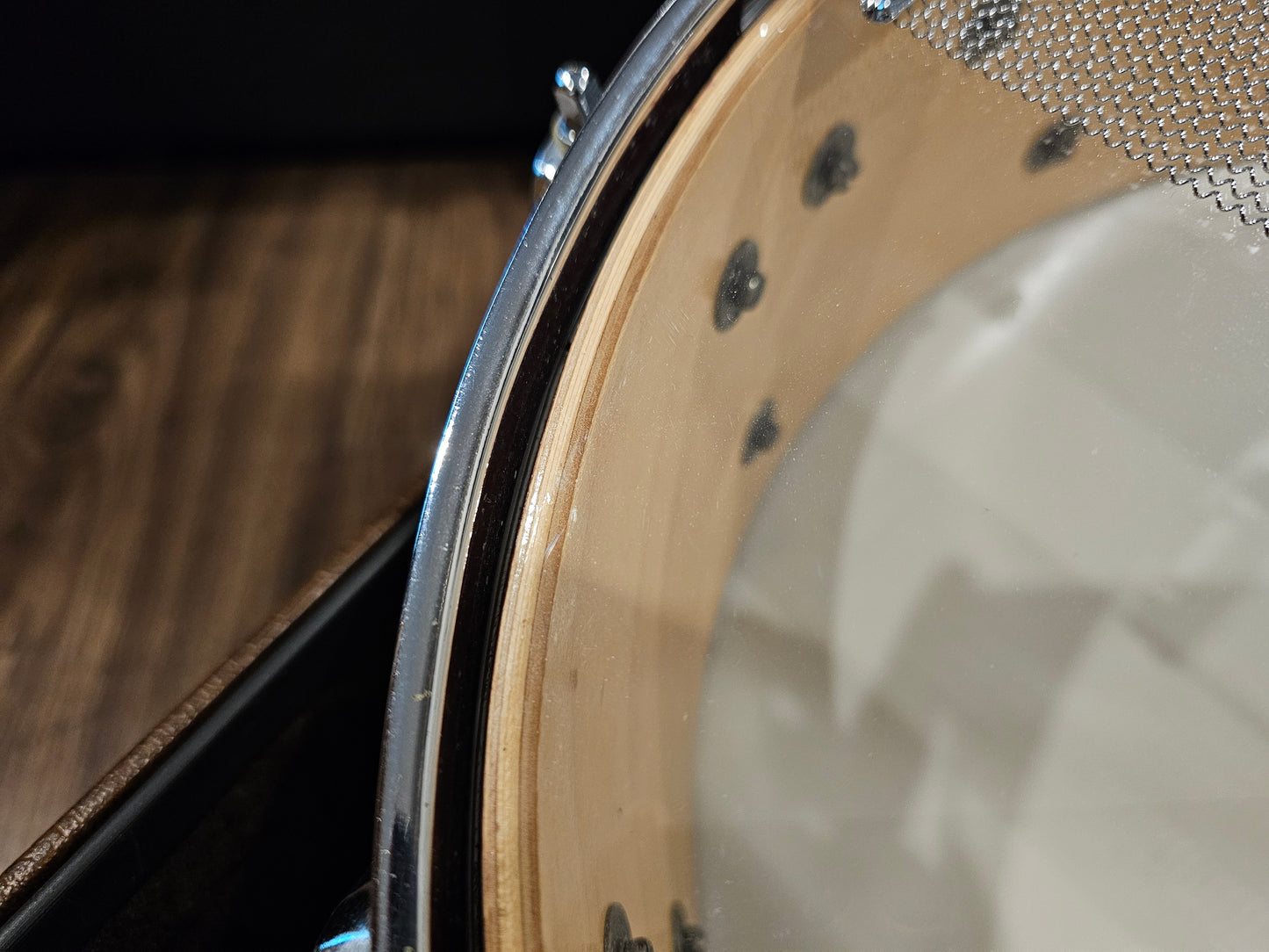 Ludwig 90th anniversary exotic 14x5 snare drum w/ leather hard case