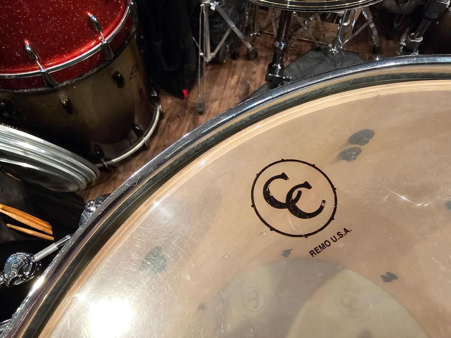 C&C drum co. custom Maple graphic paint 5 pcs. drums set