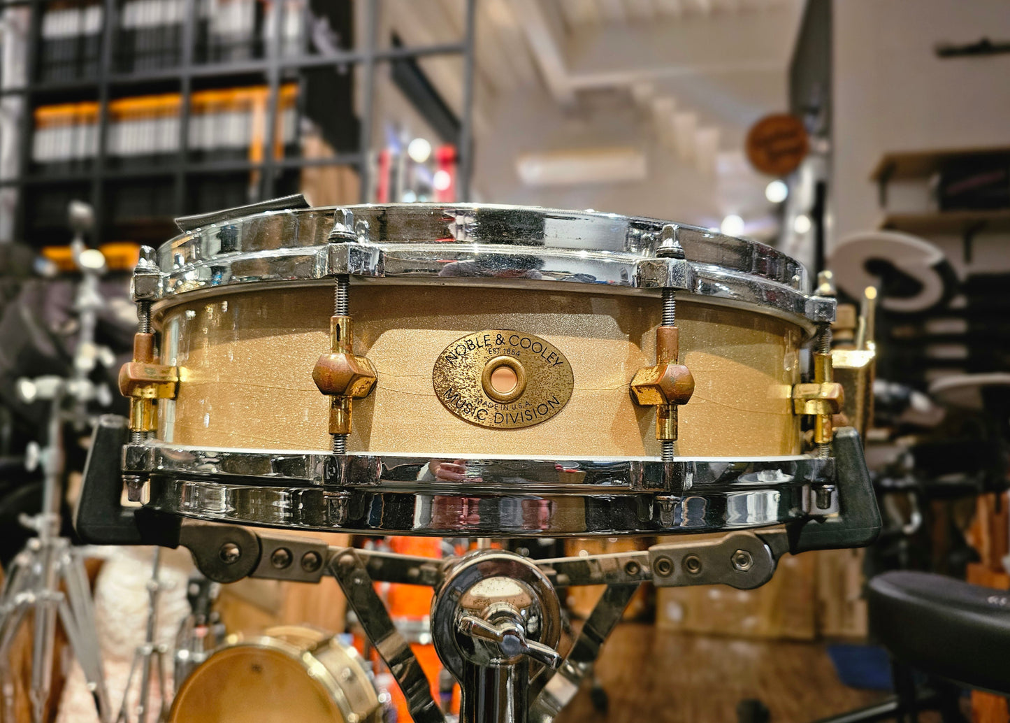 Noble & Cooley NC SS Classic Maple shell 14x3 7/8 snare drum