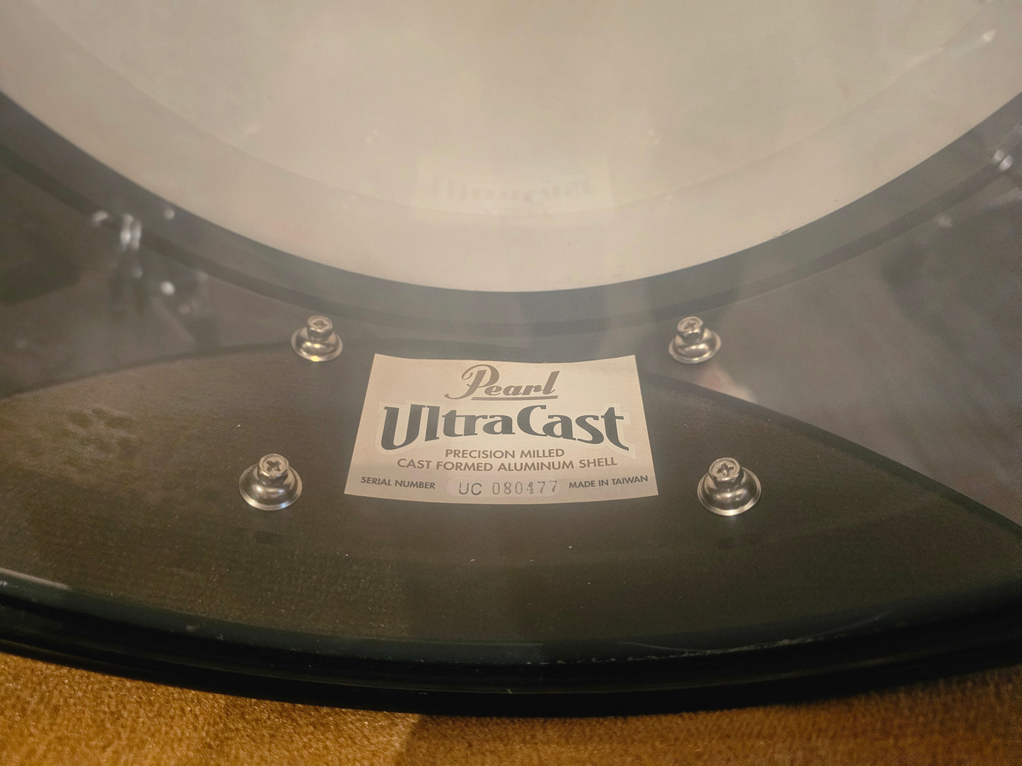 Pearl Ultracast 14x5 snare drum