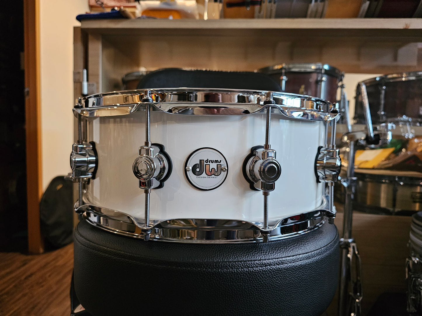 Dw Design series 14x5.5 snare drum